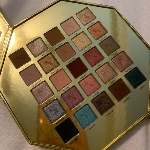 Tarte Sweet Escape Collector’s Set Palette - Picture 4 of 8